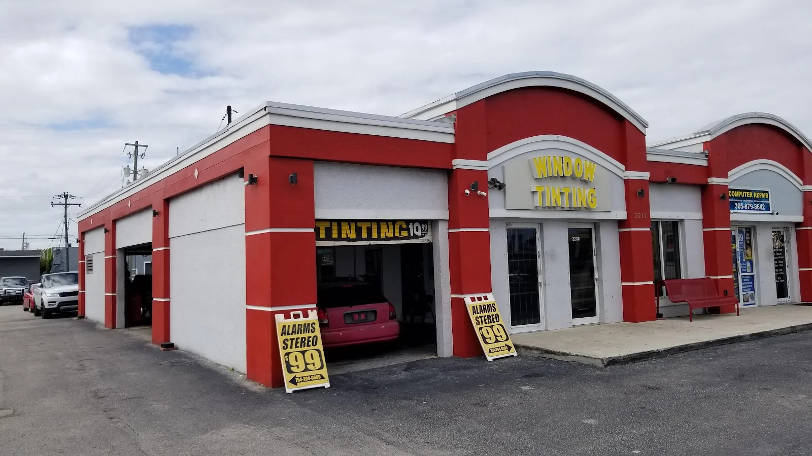Install work for at Unique Window Tints Stereo